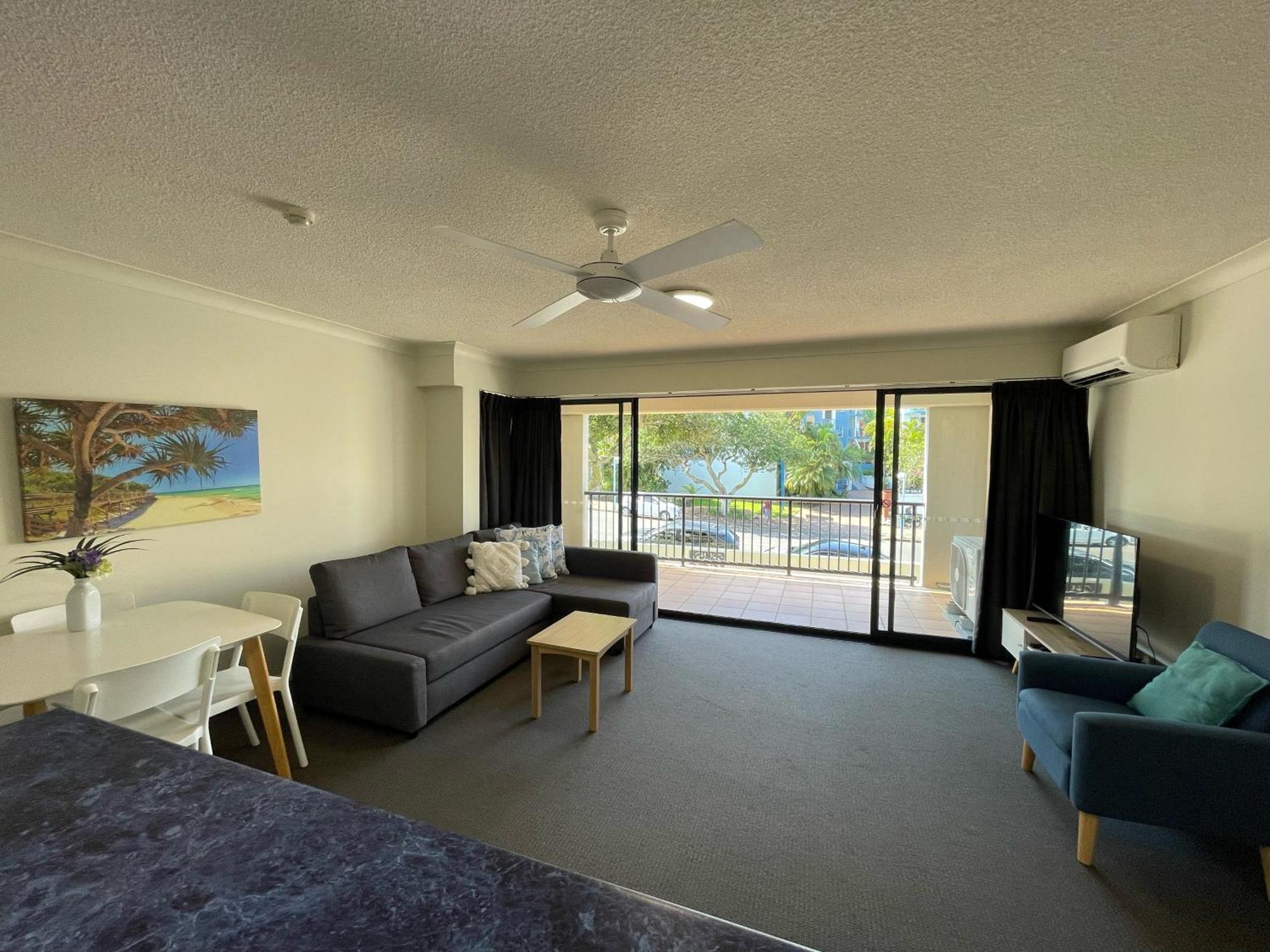 Belaire Place Motel Apartments Caloundra Exteriör bild