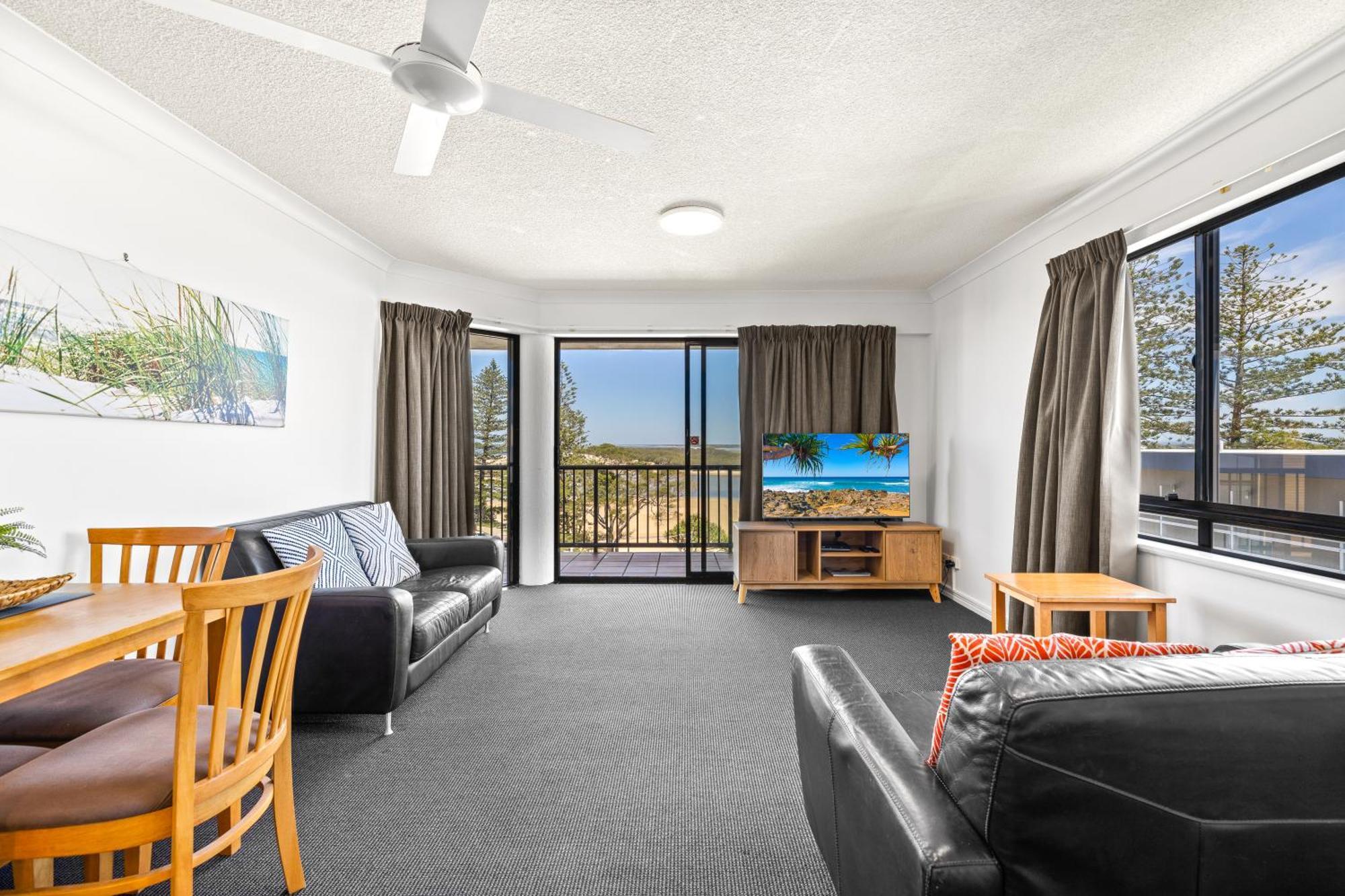 Belaire Place Motel Apartments Caloundra Exteriör bild