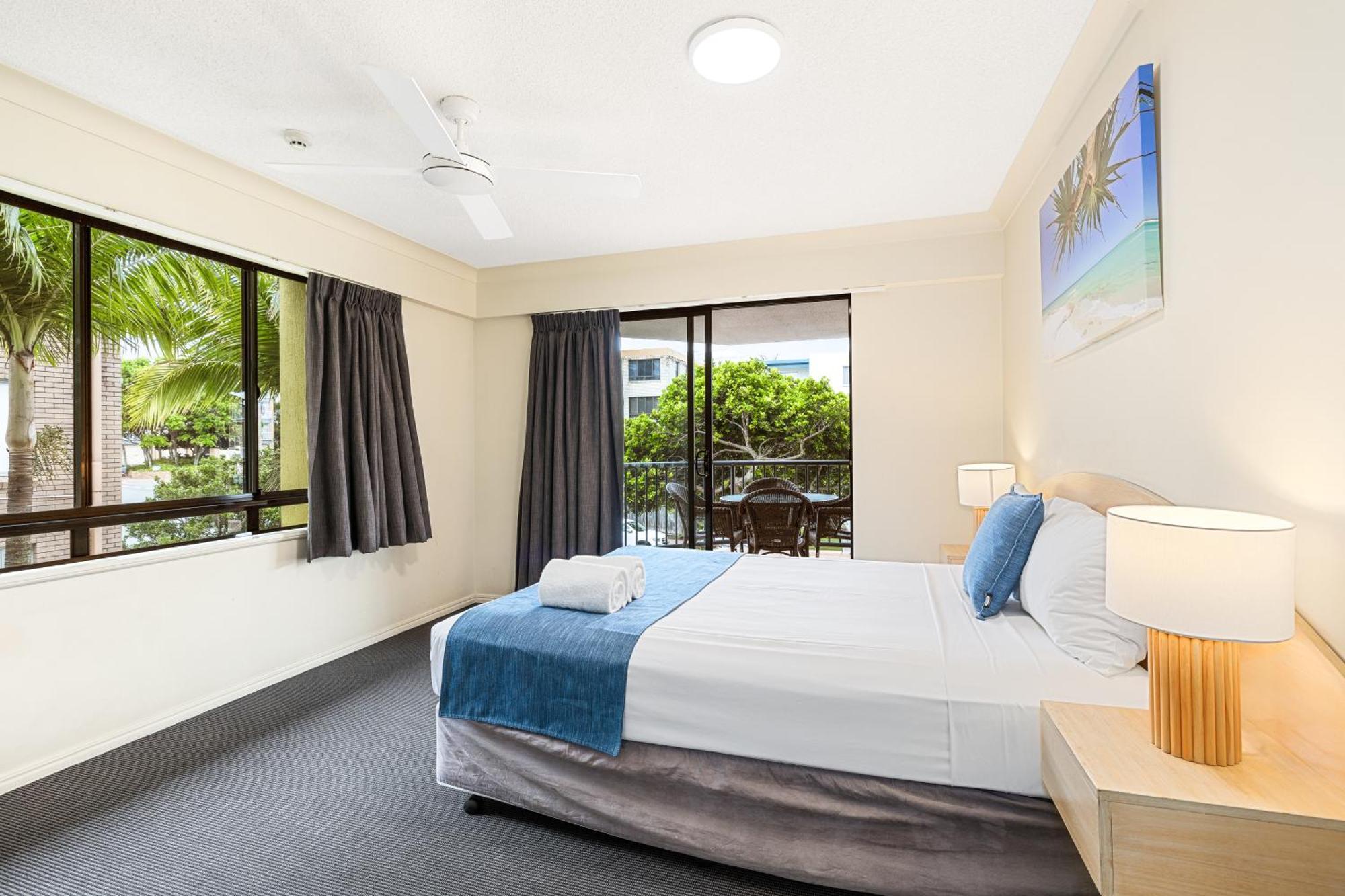 Belaire Place Motel Apartments Caloundra Exteriör bild