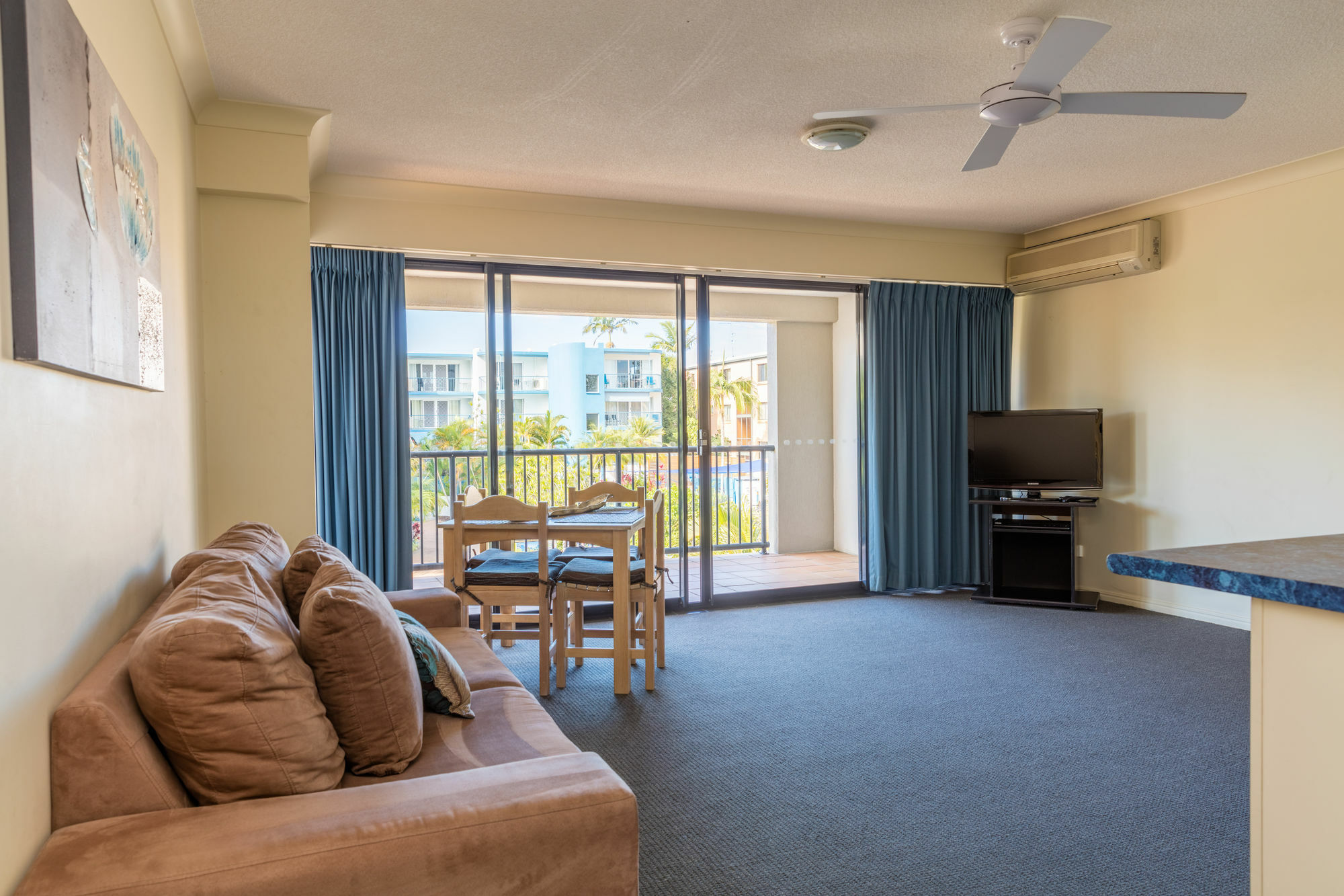 Belaire Place Motel Apartments Caloundra Exteriör bild