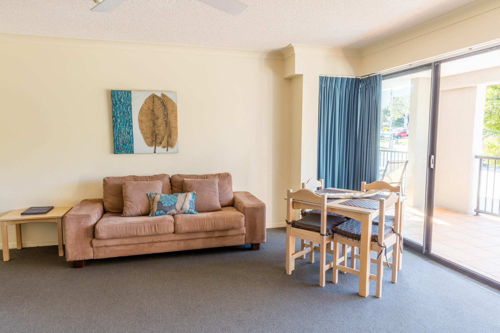 Belaire Place Motel Apartments Caloundra Exteriör bild